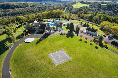 2132 Ranch Rd, Slatington, PA 18080 - photo 2