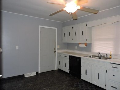 Convenient Side Door Entrance