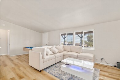 11524 Paramount Rd, Phelan, CA 92371 - photo 7