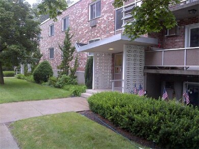 60 Lionel Ave unit A, Waltham, MA 02452 - photo 5