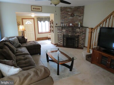 4032 Vernon Rd, Drexel Hill, PA 19026 - photo 4