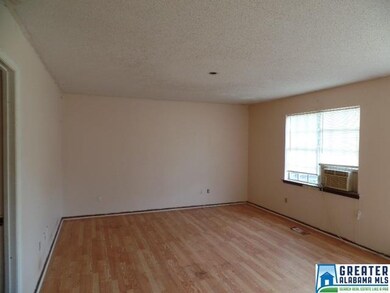 824 Candy Ln NE, Birmingham, AL 35215 - photo 2