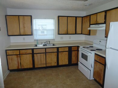 5233 Acoma Ave, Jacksonville, FL 32210 - photo 4