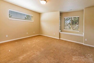 20491 Brentwood Ave, Bend, OR 97702 - photo 7