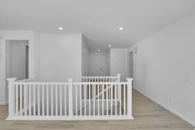 8622 N Halloran Ct unit 1330, Lake Point, UT 84074 - photo 5