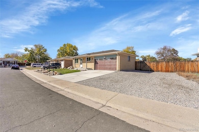 5507 Revere St, Denver, CO 80239 - photo 3