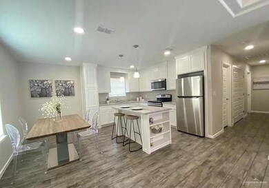 3409 Golden Nugget unit 2, Edinburg, TX 78541 - photo 2