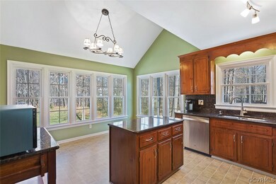 4902 Snowshoe Ct, Glen Allen, VA 23060 - photo 7