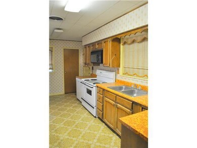 1203 Bois d Arc Dr, El Paso, TX 79925 - photo 4