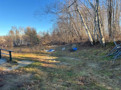 23 Hillcrest Ave, Millinocket, ME 04462 - photo 5