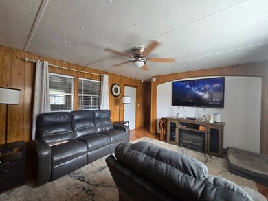 5431 NE 35th St unit 241, Silver Springs, FL 34488 - photo 3