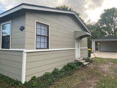 16626 Berry Rd unit 879C, Pearland, TX 77584 - photo 2