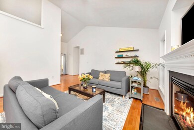 225 Dogwood Ave, Colonial Beach, VA 22443 - photo 4