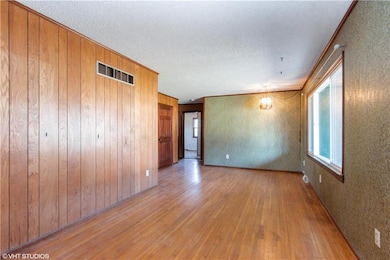 6744 Pflumm Rd, Shawnee, KS 66216 - photo 4