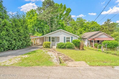 2-web-or-mls-4706 Neel Street-3