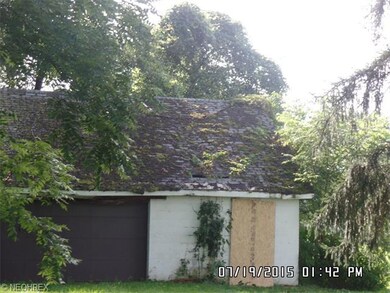 117 Center St, Struthers, OH 44471 - photo 4