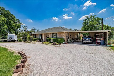 2708 Galaxy St, Granbury, TX 76049 - photo 3