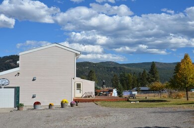 Large Driveway/RV Storage