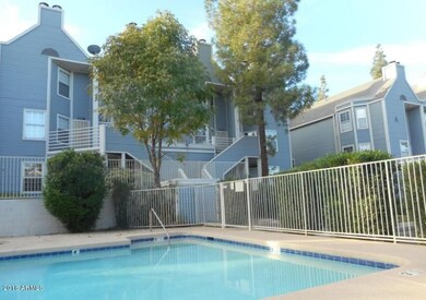 centercrest-pool-bldg
