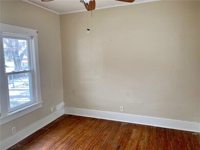 1630 22nd St, Des Moines, IA 50310 - photo 2
