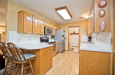 96 Buckingham Dr, Bella Vista, AR 72714 - photo 5