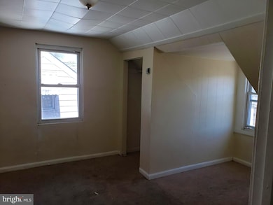 719 Larchmont Ave, Capitol Heights, MD 20743 - photo 7