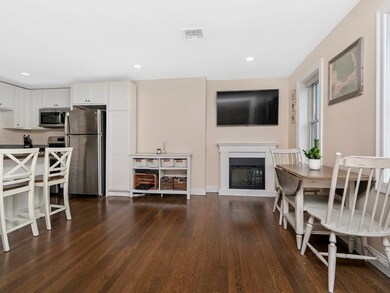 48 Mystic St unit 3, Charlestown, MA 02129 - photo 4