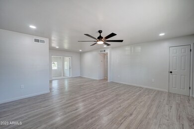 748 N Recker-6