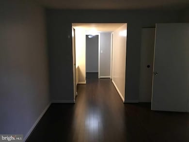 5833 Cove Landing Rd unit 102, Burke, VA 22015 - photo 5