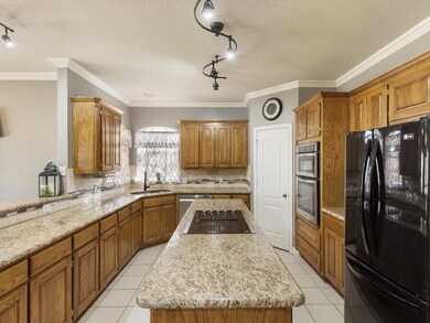 3033 Marquise Ct, Burleson, TX 76028 - photo 6