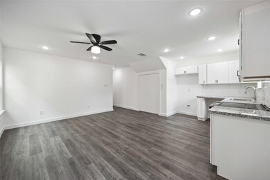 2312 Wavell St unit A, Houston, TX 77088 - photo 2