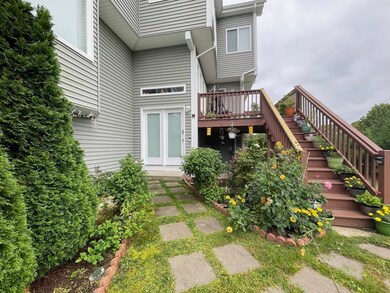 11 Queen Isabella Way unit 11, Ashland, MA 01721 - photo 2