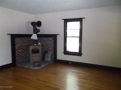 141 Dug Rd, Wyoming, PA 18644 - photo 7