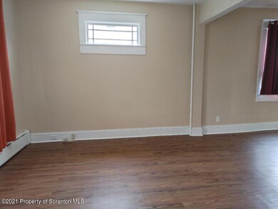 704 Fallon St, Old Forge, PA 18518 - photo 5