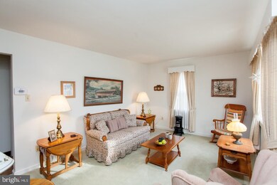 835 Walnut St unit 837, Emmaus, PA 18049 - photo 2