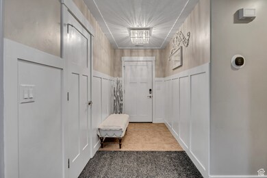 875 W 4375 S, Riverdale, UT 84405 - photo 2