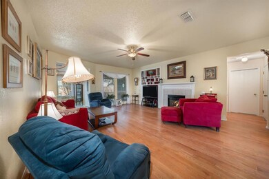 226 Odell St, Cleburne, TX 76033 - photo 4