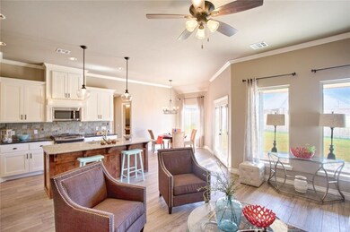 712 NW 197th St, Edmond, OK 73012 - photo 4