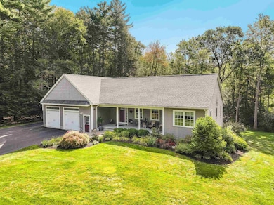 18 Huckins Rd, Madbury, NH 03823 - photo 4