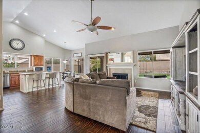 SPACIOUS GREAT ROOM!