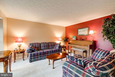 7662 Fallswood Way, Lorton, VA 22079 - photo 7