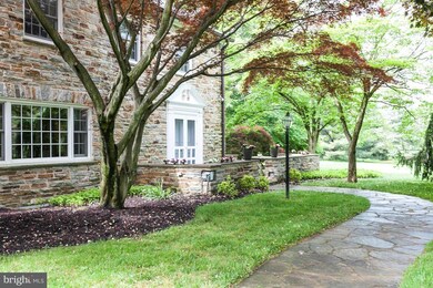 801 Hillstead Dr, Lutherville Timonium, MD 21093 - photo 4