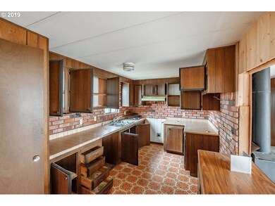 24204 SE Filbert Rd, Eagle Creek, OR 97022 - photo 4