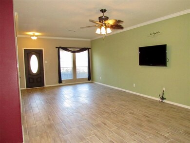 2366 Village Leaf Dr, Spring, TX 77386 - photo 2