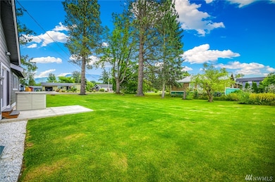 201 Regent Ct, Nooksack, WA 98276 - photo 5