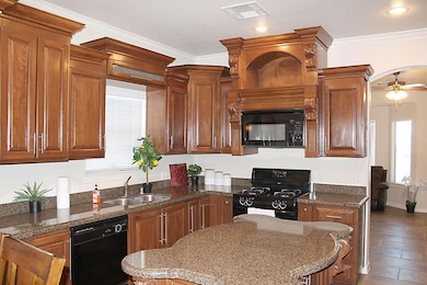 805 Andrea Kufner, El Paso, TX 79928 - photo 4