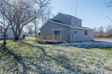 671 Hollywood Ave, Sheffield Lake, OH 44054 - photo 5