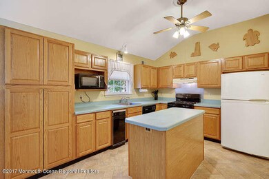 172 Bowline Rd Manahawkin NJ-small-014-2