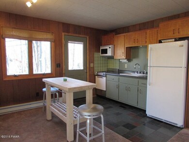 233 Basswood Dr, Lords Valley, PA 18428 - photo 2