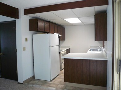 New Dishwasher & Range Hood in Kitchen